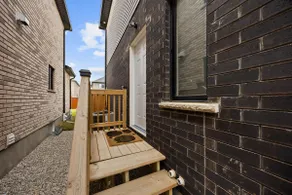 *New Chic 2Bed/2Bath in Paris, Brant* - Image 2