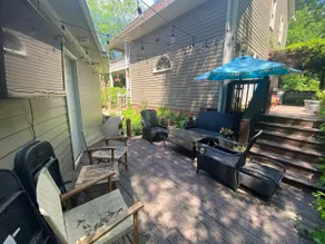 Detached Garage Studio in Beautiful Neighborhood! - Image 4
