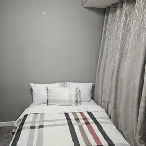 Home Sweet Home, 2 bedroom basement suite - Image 5