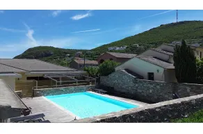 Sun, Pool, Parking – Welcome to Sisco 12 - Image 2