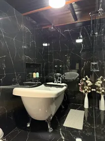 Suite with beautiful Jacuzzi and terrace - Image 3