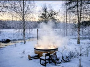 Riverfront Chalet Sauna Hot Tub & Northern Lights - Image 5