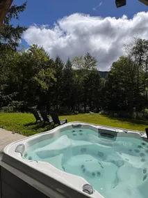 Mountain Views, Hot Tub, Trails, Waterfront - Image 2