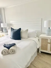 Summer by the Sea-Oceanfront/Pool/sleeps 10/Hottub - Image 5