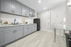 PrivateEntrance Guest unit in DT Baldwin Park-LA - Image 3