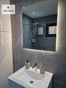 Duke's Luxury suite full furnished apartment - Image 5