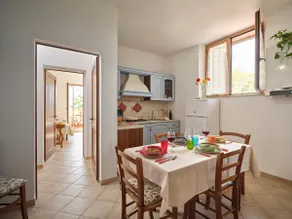 ”Il Gelsomino” apartment with pool. - Image 3