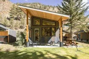 Guanella Creekside Stay | Hot Tub | LostFork - Image 2
