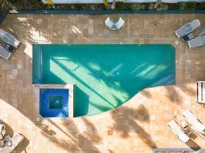 Saltair Retreat - Image 2