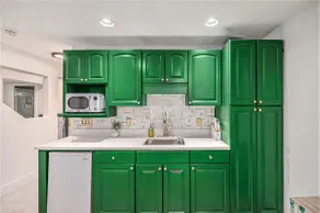 Speakeasy Luxe Suite with Heated Floors, Game Room - Image 5