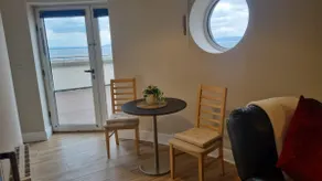Oceanfront Oasis . Free Parking - Image 5