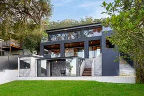 Prime Ocean Villa Floor-Ceiling & Sunrise Terrace - Image 2