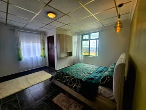 Penthouse Solitude n Ambience 1 br - Image 3