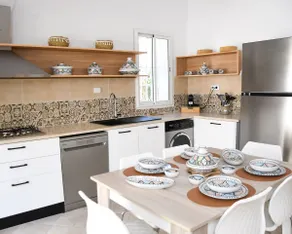Villa Hammamet Tunesien <br>10 Min zu Fuß zum Miramar Strand<br>4 Suiten und Zimmer - Image 4