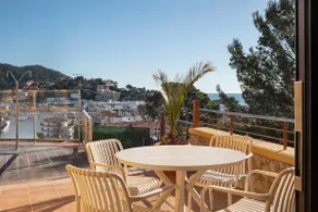 VRM – With Pool Views + Private Terrace - Image 3