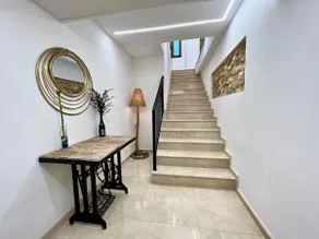 Luxurious apartment in Mariola - Image 2