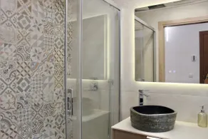 Luxurious apartment in Mariola - Image 5