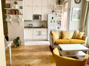 Cozy 2 Bedroom Flat in Dejvice - Image 2