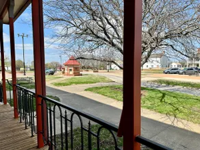 Downtown Loft in Fort Scott - Image 3