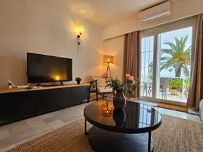 Casa Sunrisa Villa with breath taking sea and mountain view - Image 5