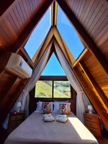 Romantic Luxury Chalet / Cabin with Amazing Views - Image 2