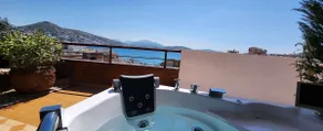 Eye luxury Penthouse with jacuzzi Sarande - Image 3