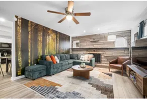 Hot Tub · Game Room ·Fire Pit · Egg Chairs ·for 14 - Image 3