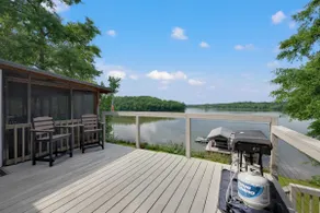 Lakefront Sunsets|Private Dock | Kayaks & Fishing - Image 4