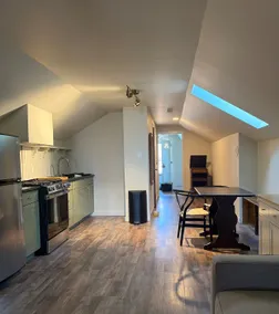 Walkable Village Apt - WFH & Hike Minnewaska - Image 5