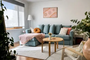 Central Cozy Unit - Image 2