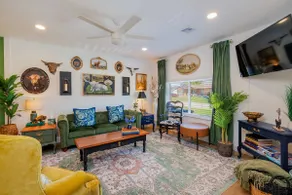 Blue Prairie Cottage | Near Fort Sill | Fast WIFI - Image 2