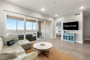Bradenton Retreat-Pool Stunning Views & More - Image 2