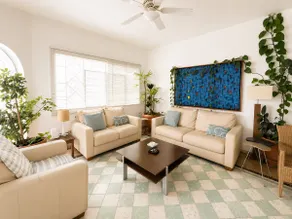 Casa Azul | 2 Bedrooms + Garage | Downtown - Image 4