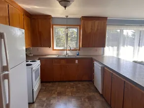 The Avery House - Image 2