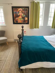 Gallery Apartment - Image 4