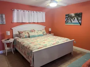 Paradise Palms - Image 3