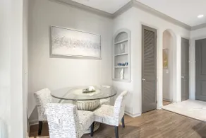 Spacious condo - Image 3