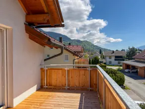Holiday home with garden near ski slopes - Image 2
