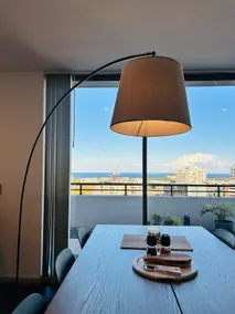 CBD Penthouse Retreat - Stunning Ocean & City View - Image 3