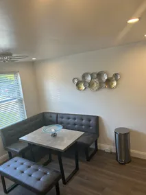 Hendrix Hospitality Suite - Image 3