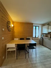 Apartment towards lake and mountain - Image 4