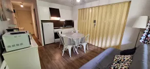2-bedroom apartment with piste view 5 minutes from center - Image 3