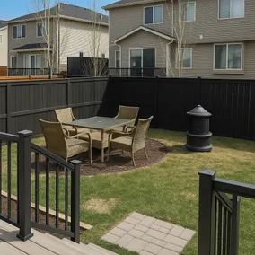 Luxury Nest on 218 - Image 2
