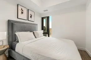 River Views • Lux Suite • Eau Claire • Downtown - Image 4