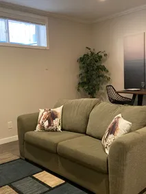 Executive Suite/Spruce Meadows - Image 3