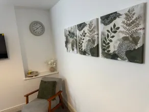 ResiLets - Stanley House - Large, Modern 3 Bed - NEW! - Image 5