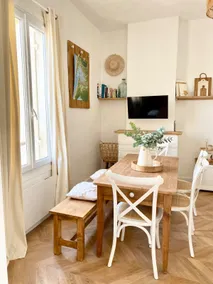 Renovated 85 m2 stall • 4 or 6 people + Garden St Emilion - Image 5