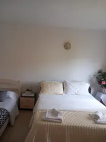Quiet private family apartment - Image 4