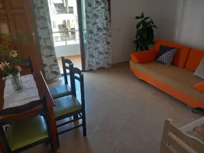 Quiet private family apartment - Image 3
