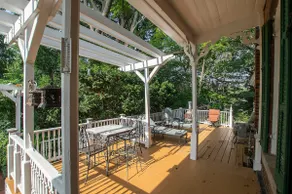 Manor on the Hill | 5BR Private Estate |Near MSU - Image 3